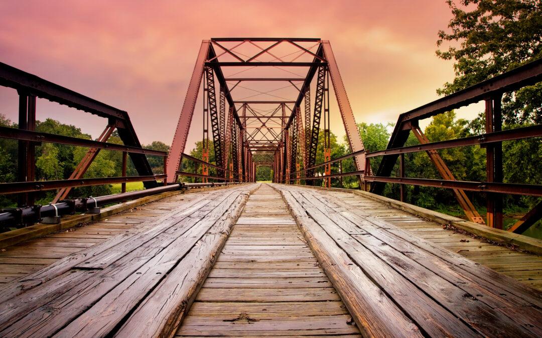 Teaming AI with Human Experts Improves Bridge Inspection Accuracy